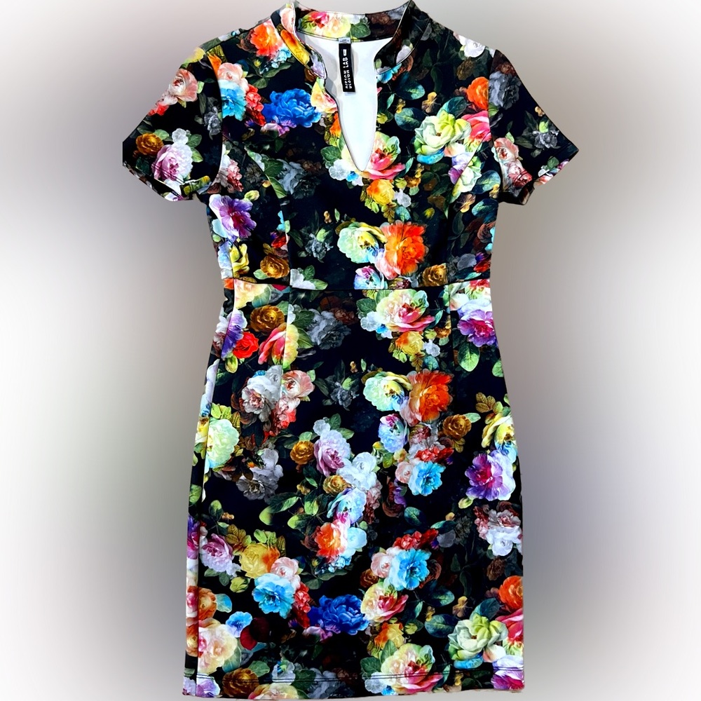 Design Lab black floral dress size SM